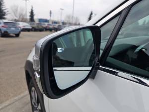 2025 Subaru Outback - Image 30