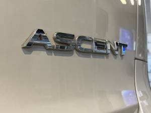 2023 Subaru Ascent - Image 28