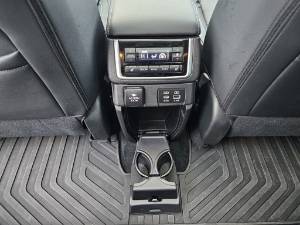 2024 Subaru Ascent - Image 34