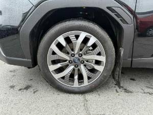 2025 Subaru Forester - Image 9