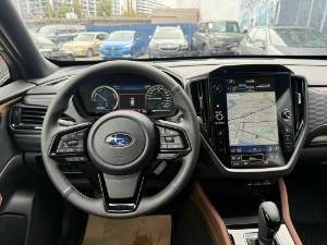 2025 Subaru Forester - Image 11