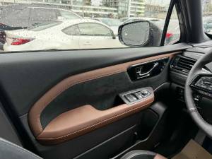 2025 Subaru Forester - Image 20