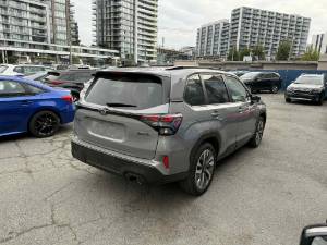 2025 Subaru Forester - Image 8