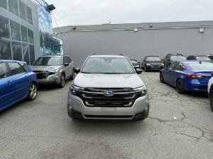 2025 Subaru Forester - Image 3