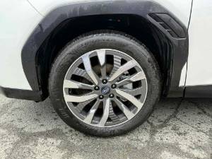 2025 Subaru Forester - Image 29