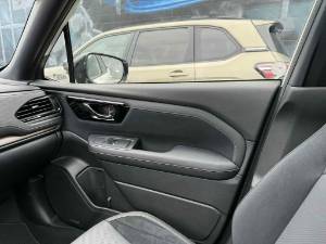 2025 Subaru Forester - Image 42